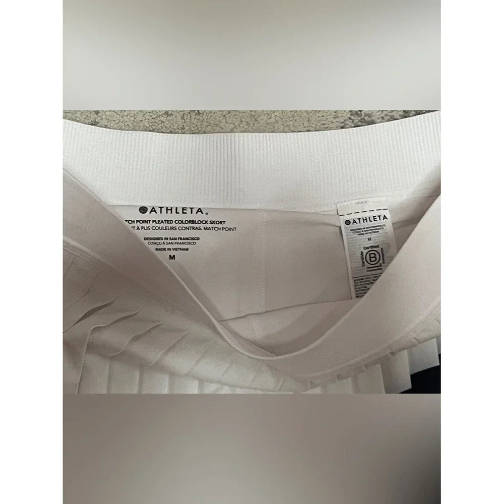 Athleta Match Point High Rise Pleated Colorblock Skort White Navy  M NWT